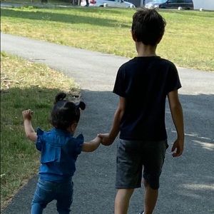 Meet your Posher, Leyla